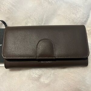 Matt & Nat Dark Brown Vegan Leather Wallet with Snap Tab